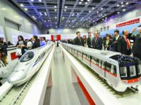中国高铁体验展亮相吉隆坡 VR/AR架起中国马来西亚友好关系