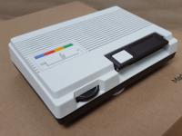 科技达人把语音助手塞进1986年产的收音机，打造另类Google Home