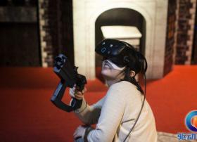 微软也将推出廉价版VR头盔！与Valve联手