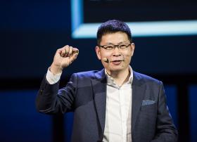 全球首款手机AI芯片麒麟970来了！华为新一代Mate将搭载