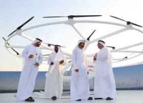 迪拜测试无人飞的 有望全球首推无人机载客服务