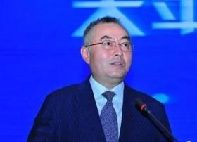 头条| 中国移动贵州公司原董事长芈大伟被“双开”