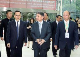 泰国副总理巴金•詹东到中国电信四川公司考察访问