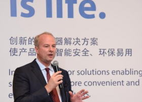 半导体公司在集体陷入衰退，这家传感器公司却选择激进地快速成长