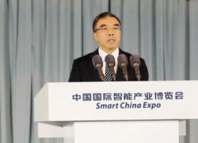 华为董事长梁华：人工智能要重视基础研究 不能为“人工智能”而“人工智能”