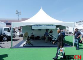 NABshow2011General Dynamics室外展台在现场